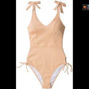 NWT Peach Cupshe One-Piece